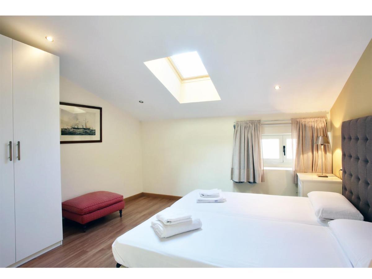 Apartamentos Unisierra Málaga Eksteriør billede