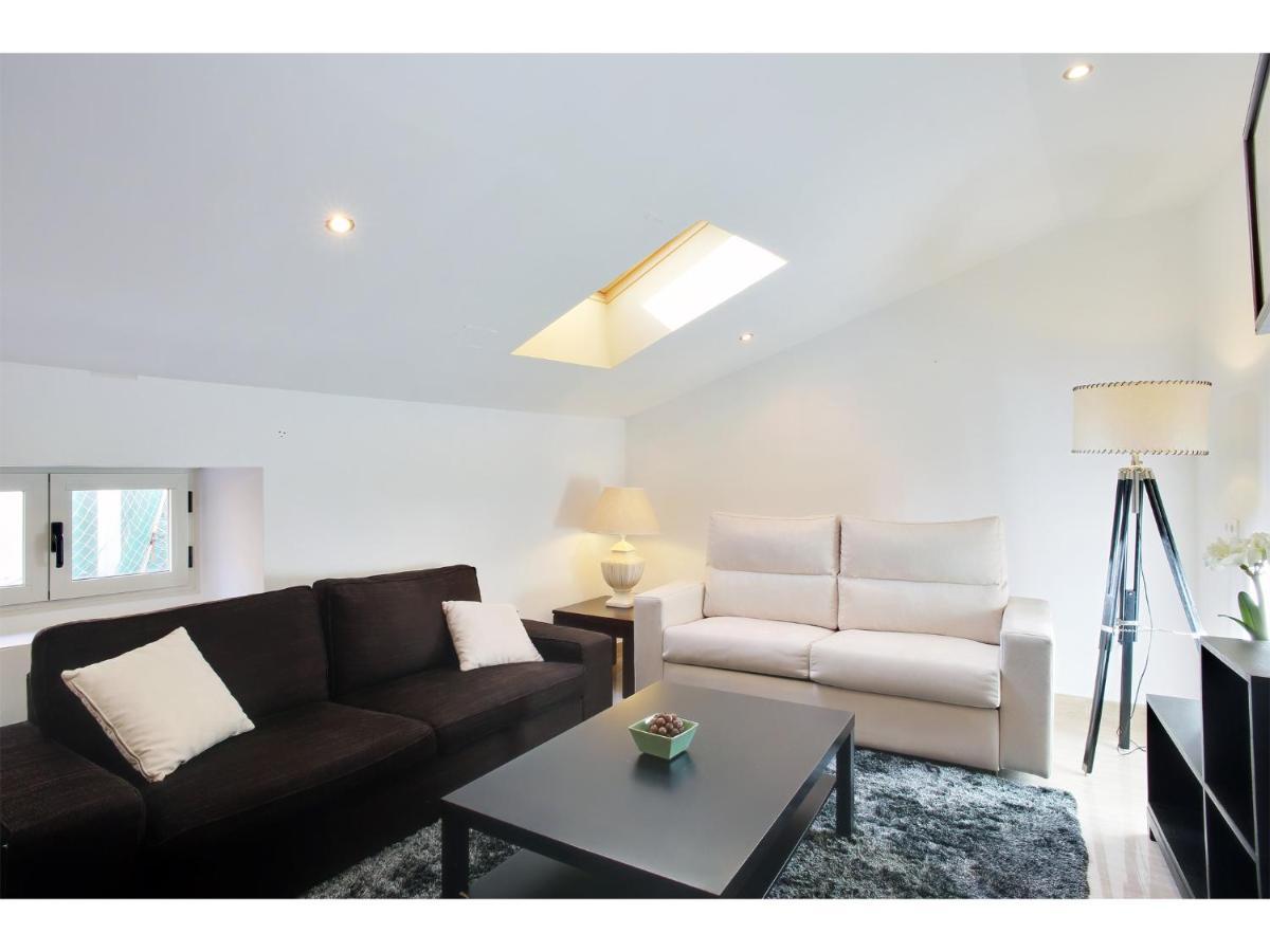 Apartamentos Unisierra Málaga Eksteriør billede